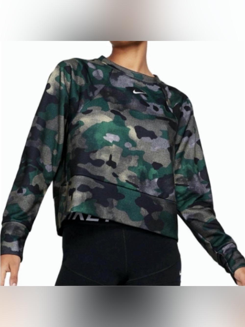 Nike women sports training rebel crewneck sweatshirt fleece camo size medium